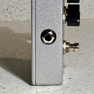 Keeley 4 Knob Compressor image 3