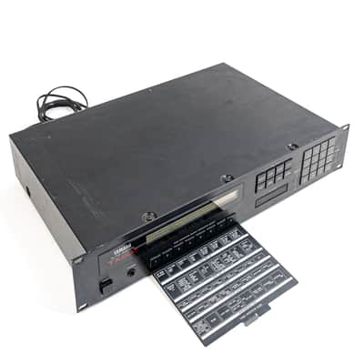 Yamaha TX802 FM Tone Generator Rackmount Synthesizer - DX7 MKII in a Box