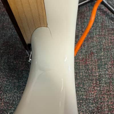 Nordstrand Acinonyx Short Scale Bass Olympic White image 9