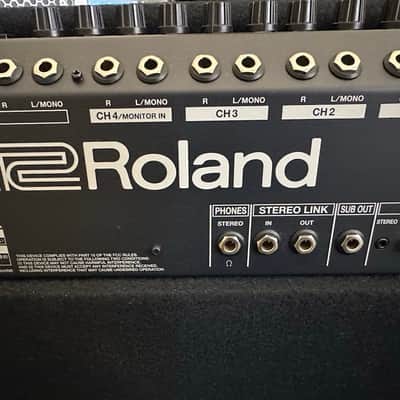 Roland KC-600 4-Channel 200-Watt 1x15" Keyboard Combo 2017 - Present - Black image 6