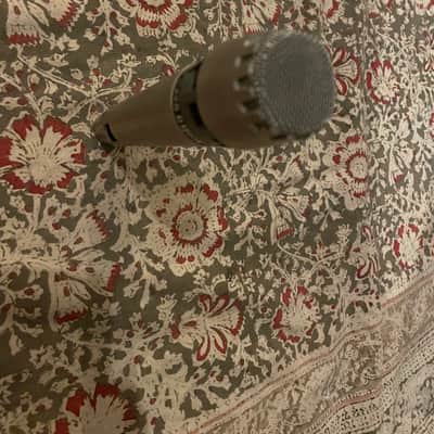 Rare Vintage: AKG D1200E Dynamic Unidirectional Microphone 200 ohms with Mic Clip 1970 - Silver image 6