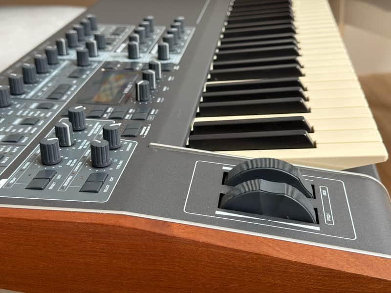 Access Virus TI2 61-Key Digital Synthesizer