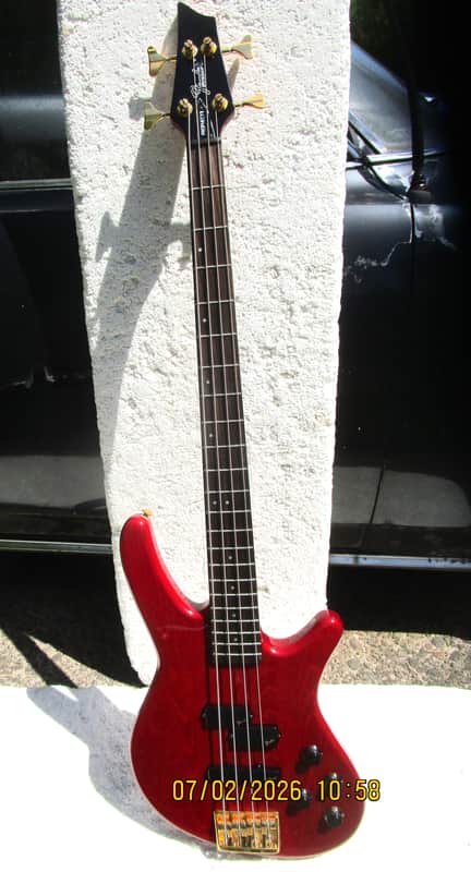 Fender  Prophecy II Bass Guitar, 1993, Japan, Crimsom Transparent, Active Electronics, Case, Mint