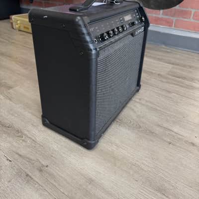 Line 6 Spider V 30 MkII 30-Watt 1x8" Digital Modeling Guitar Combo 2019 - 2021 - Black image 2