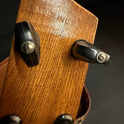 Regal Ukulele 1940s - Natural image 3