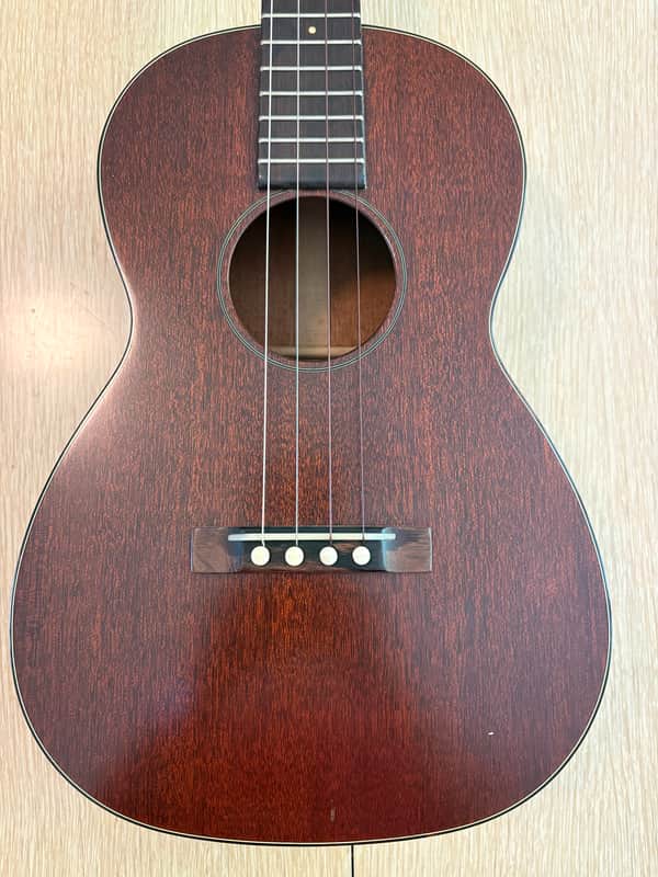 Martin Style 51 Mahogany Baritone Ukulele 1960s - Natural image 1
