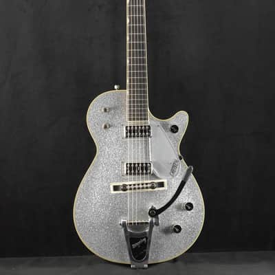Gretsch G6129T-59 Vintage Select ’59 Silver Jet with Bigsby TV Jones Silver Sparkle image 2