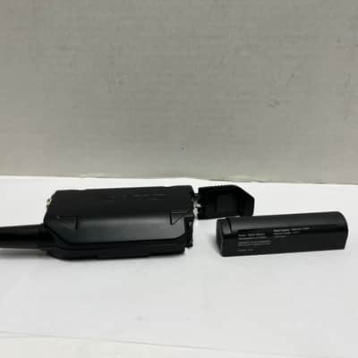 Shure GLXD1 Z2 Bodypack Transmitter with Brand New 1900mAh SB902 Battery for GLX GLXD16 D6 GLXD6 GLXD4 GLXD14 GLXD14R Wireless Systems Guitar/Bass Instrument GLXD GLXD1=-Z2 Bild 6