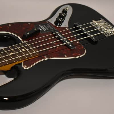 2026 Fender Vintera II '60s Jazz Bass Black w/Gig Bag image 7