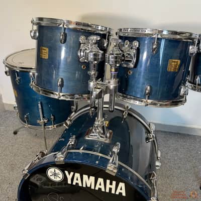 Yamaha Maple Custom Absolute 20,10,12,13,16 Drum Kit - Blue Lacquer image 2