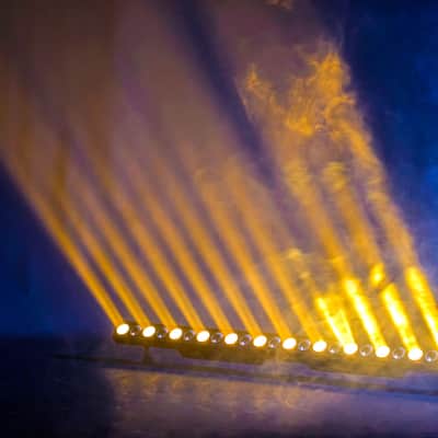 QTX Wash and Beam: 24 x 3W LED Wall Bar image 3