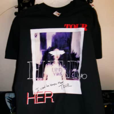 h.e.r. i used to know her 2018 tour new women s official tee - r&b rock damage slide songwriter fender stratocaster purple rain image 1