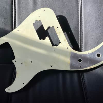 Fender Precision Bass Mint Green Pickguard 60's Old Reissue Relic image 4