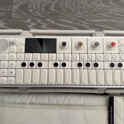 Teenage Engineering OP-1 Field Portable Synthesizer Workstation 2022 - Present - White image 3