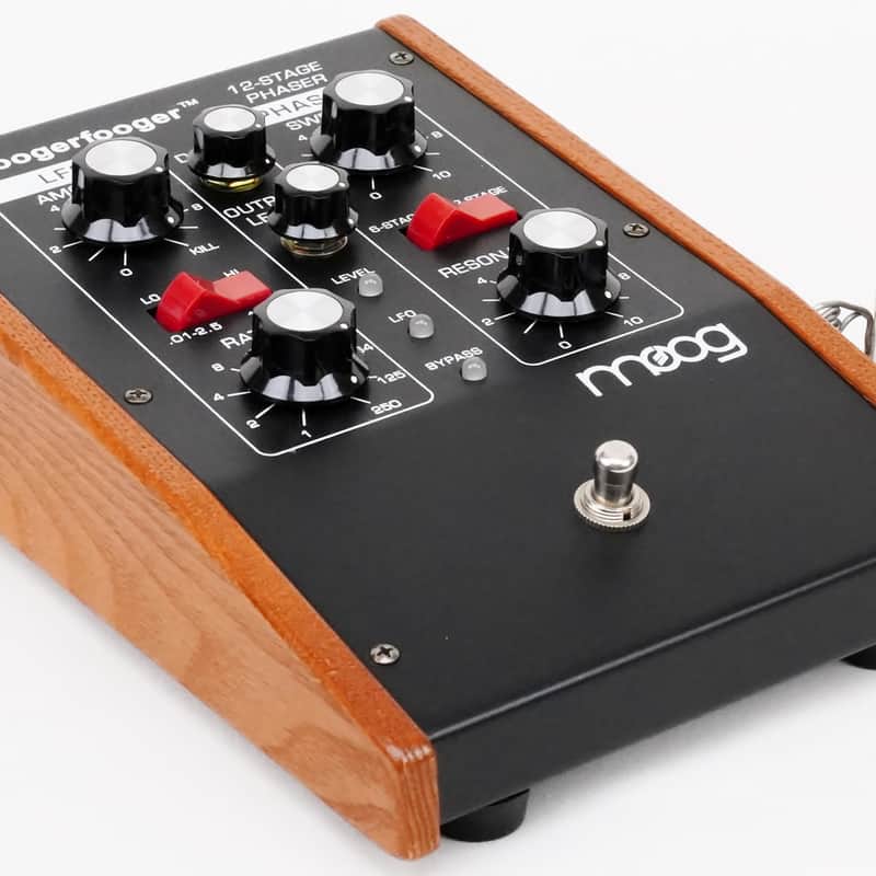 1999 – 2018 Moog MF-103 Moogerfooger 12-Stage Phaser Black