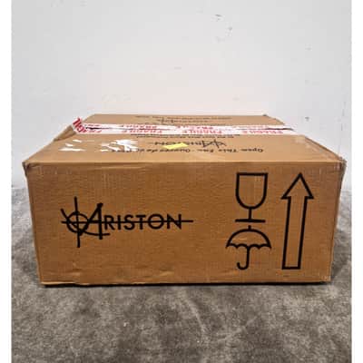 Ariston Q Deck Turntable - Black Turntable - Audiophile Quality - Very Good w/ Original Box & New Needle image 2