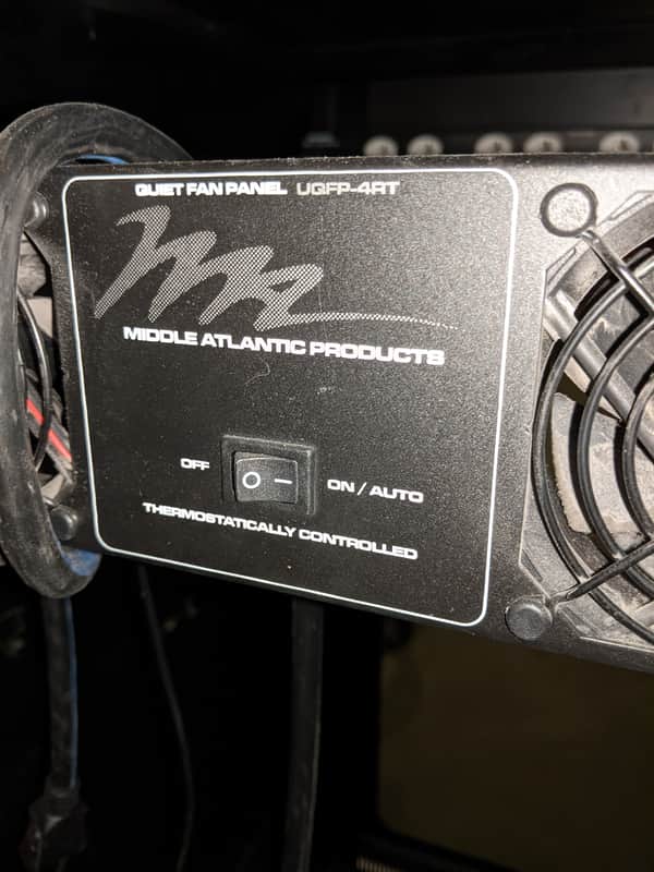 Middle Atlantic UQFP-4RT Rack Fan image 1