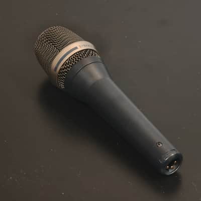 AKG D7 | Professional Dynamic Vocal Microphone | Supercardioid image 3