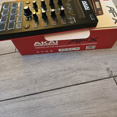 Akai AFX Controller 2010s - Black image 2