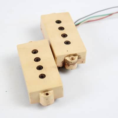Vintage 1970's DiMarzio "Patent Applied For" PAF Precision P-Bass White/Cream Pickups USA 11.53K image 2