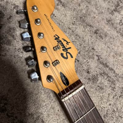 Squier Standard Stratocaster with Maple Fretboard 1996 - 2000 - Torino Red image 14