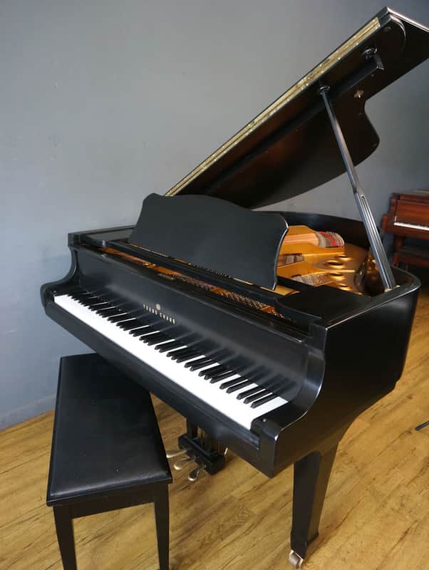 Young Chang G175 Baby Grand Piano Ebony Satin image 1