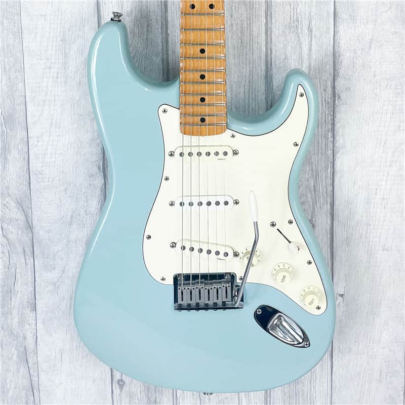 Fender Yngwie Malmsteen USA 1989 Strat Sonic Blue | Reverb Slovakia