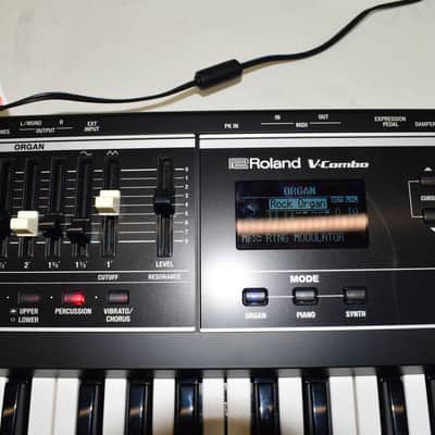 Roland V-Combo VR-09-B 61-key Stage Performance Keyboard image 5