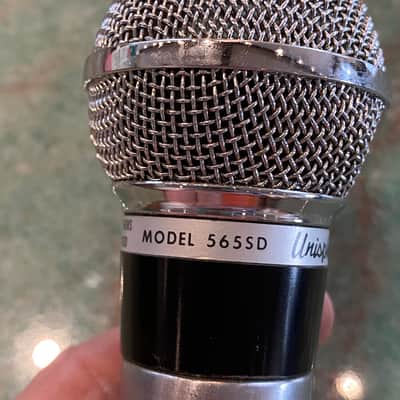 Shure Model 565SD - Unisphere I - Switchable Cardioid Dynamic Microphone 1984 - Present - Silver image 7
