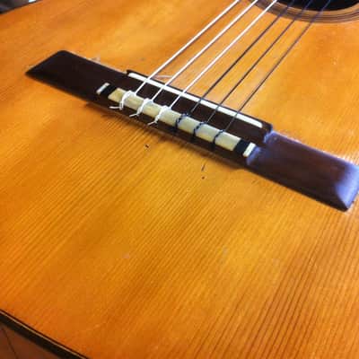 Belle guitare du luthier Ricardo Sanchis Nacher vers 1930/40 tête à chevilles 1,01 kg! image 12