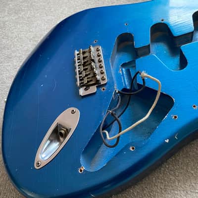 MJT Stratocaster body Lake Placid Blue nitro image 5