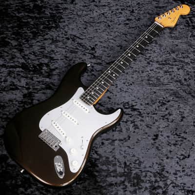 FENDER USA American Ultra II Stratocaster with Ebony Fingerboard, "Texas Tea" [US240023120] (09/17) image 4