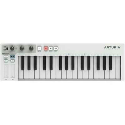 Arturia KeyStep 430201 32-key Compact Keyboard Controller/Sequencer with Microfiber and Free EverythingMusic 1 Year Extended Warranty image 1