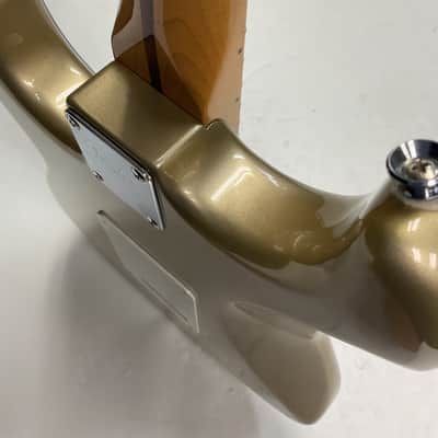 Fender Classic Player '50s Stratocaster 2017 - Shoreline Gold image 13