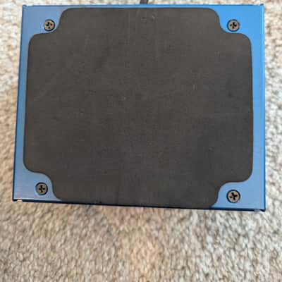 Behringer FS112V - Blue image 4