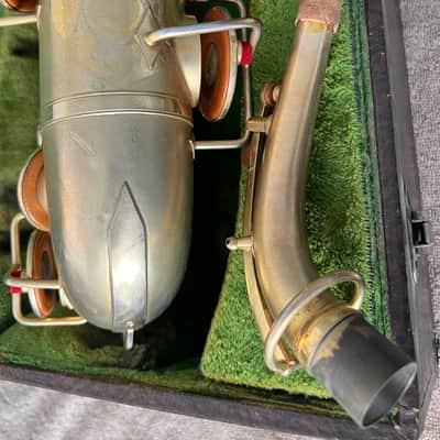 Buescher True Tone Alto Saxophone 1924 - Gold image 3