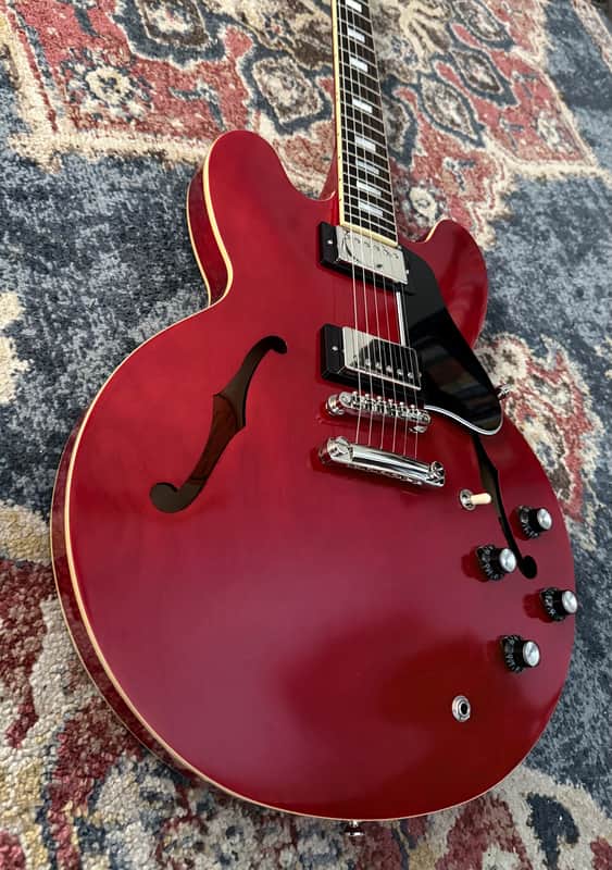 Epiphone "Inspired by Gibson Custom" '62 ES-335