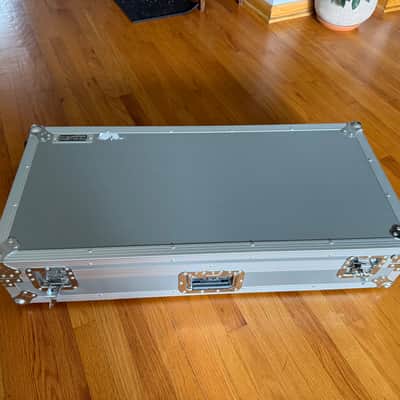 Pedaltrain PT-32-BTC-X Tour Case with Wheels for Classic Pro/Novo 32 2010s image 1