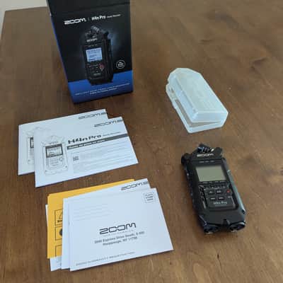Zoom H4n PRO Digital Multitrack Recorder 2010s - All Black image 2