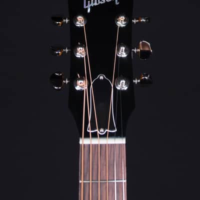 Gibson J-45 Standard, Heritage Cherry Sunburst image 9