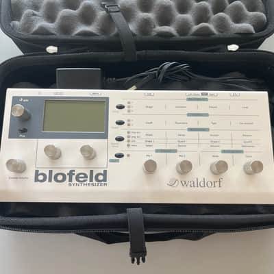 Waldorf Blofeld Desktop Synthesizer 2007 - Present - White