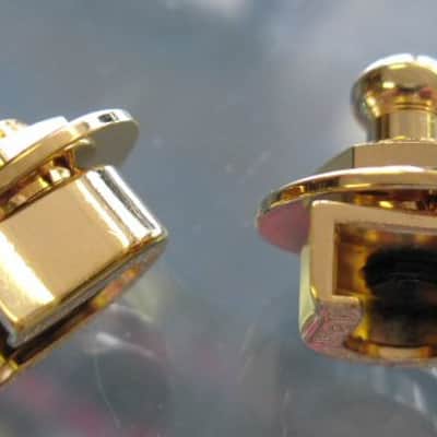 Fender Schaller Strap Locks Set Gold 0022043049 image 2