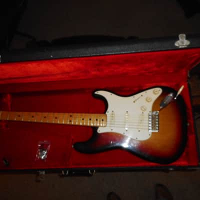 Fender Stratocaster 1972 Sunburst image 1