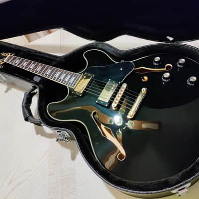 Sire Larry Carlton H7 - Black Includes Hard case image 1