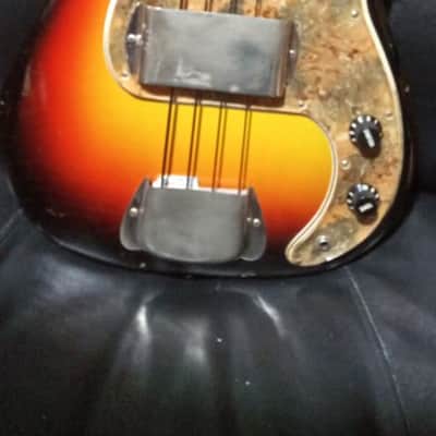 Fender Precision Bass 1962 Sunburst image 3