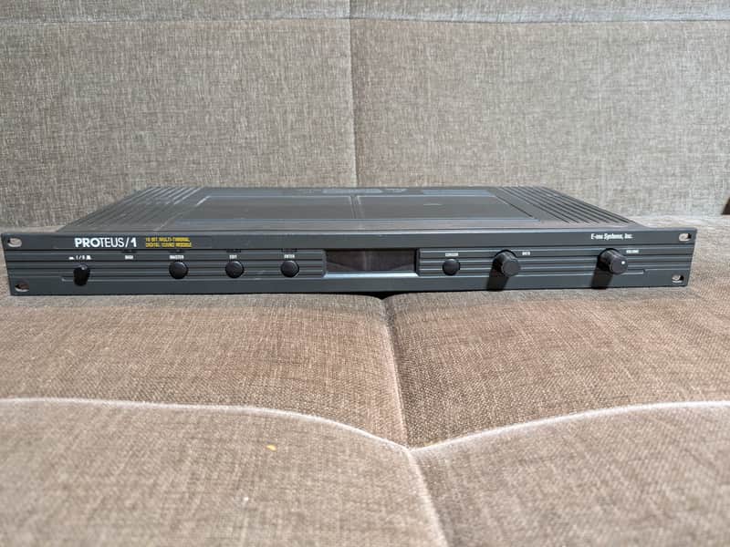 E-MU Systems Proteus/1 Rackmount 32-Voice Sampler Module 1989 - Black