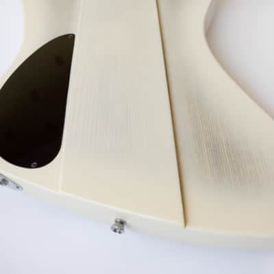 Poznysh Thunderbird Bass image 12