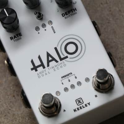 Keeley Halo Andy Timmons Dual Echo Delay Pedal "Glow in the Dark"- Exclusive Moonglow Custom Shop Edition image 8