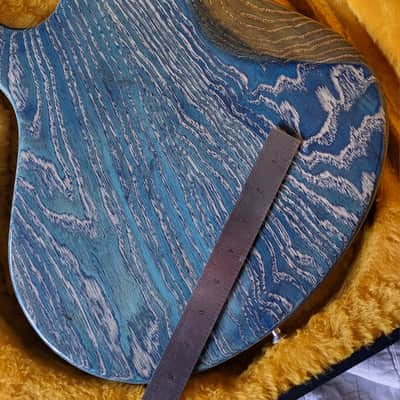 Washburn USA Custom Shop WM3 2000's - Blue / Woodgrain image 6