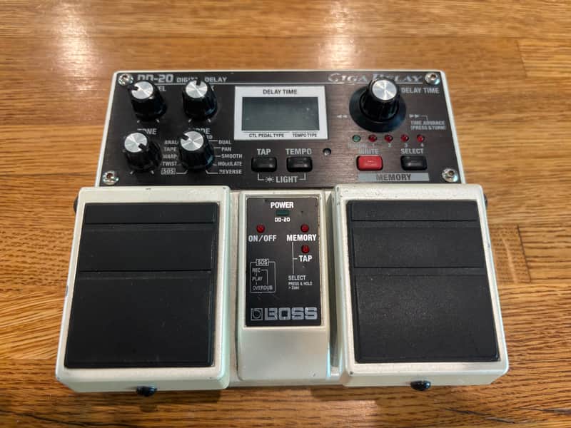 Boss DD-20 Giga Delay